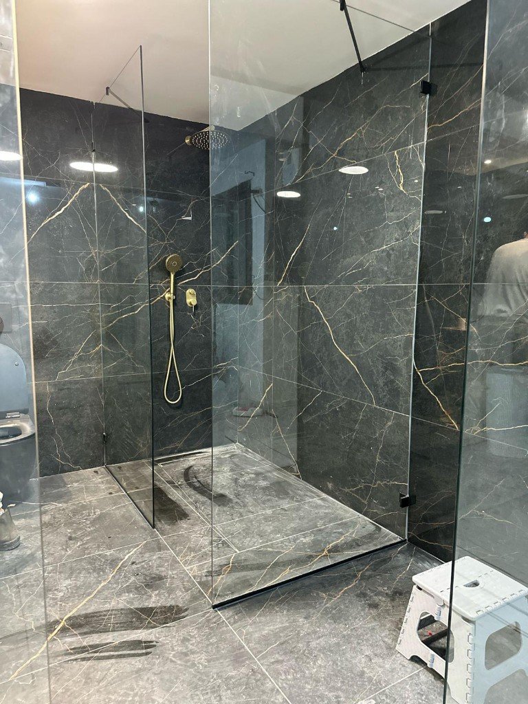 מקלחון זכוכית — גלריה