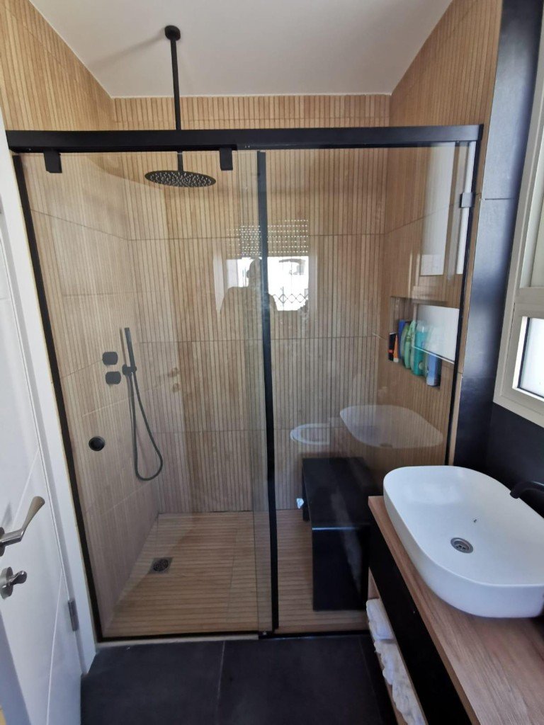 מקלחון זכוכית — גלריה